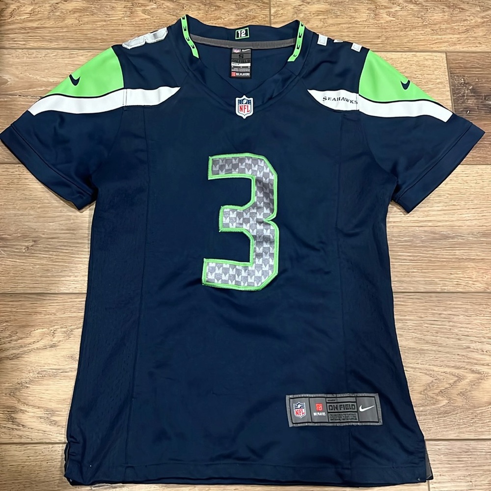 Nike Women’s NFL Seattle Seahawks Russell Wilson Jersey Small